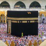 [Q 452] Sewn Clothes in Ihram for Umrah, Ruling on Wearing Stitched Garments During Umrah, Difference Between Men and Women in Ihram Dress